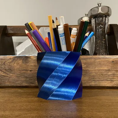 Bình hoa xoắn ốc hình học cho cây cảnh và văn phòng