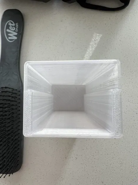 Hộp đựng bàn chải tóc bảo vệ lông bàn chải - Image 4