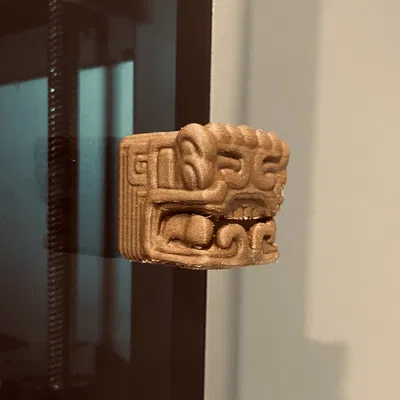 Tượng Aztec hình khối với chi tiết độc đáo từ Bambu Lab