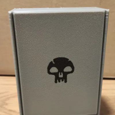 Hộp đựng bài MTG màu đen cho 40 lá bài đã bọc