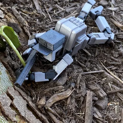 Binh sĩ Quân đội Mỹ Lucky 13 với mũ và ba lô