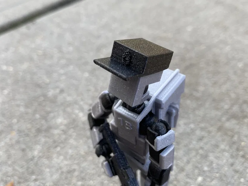 Binh sĩ Quân đội Mỹ Lucky 13 với mũ và ba lô - Image 5