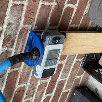 Giá đỡ lắp đặt đồng hồ tưới thông minh B-Hyve DX4