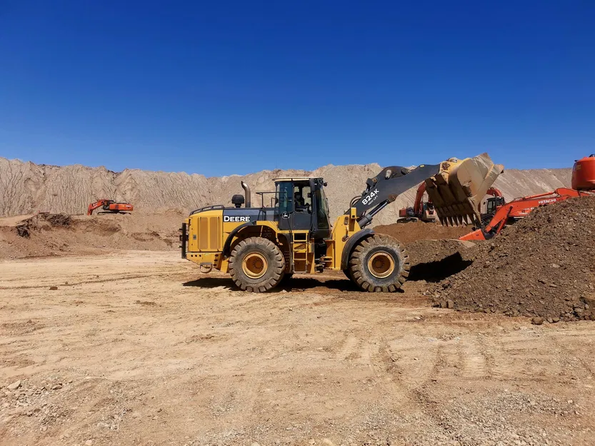 Bộ chuyển đổi ống thông hơi cho khối động cơ John Deere 824K - Image 2