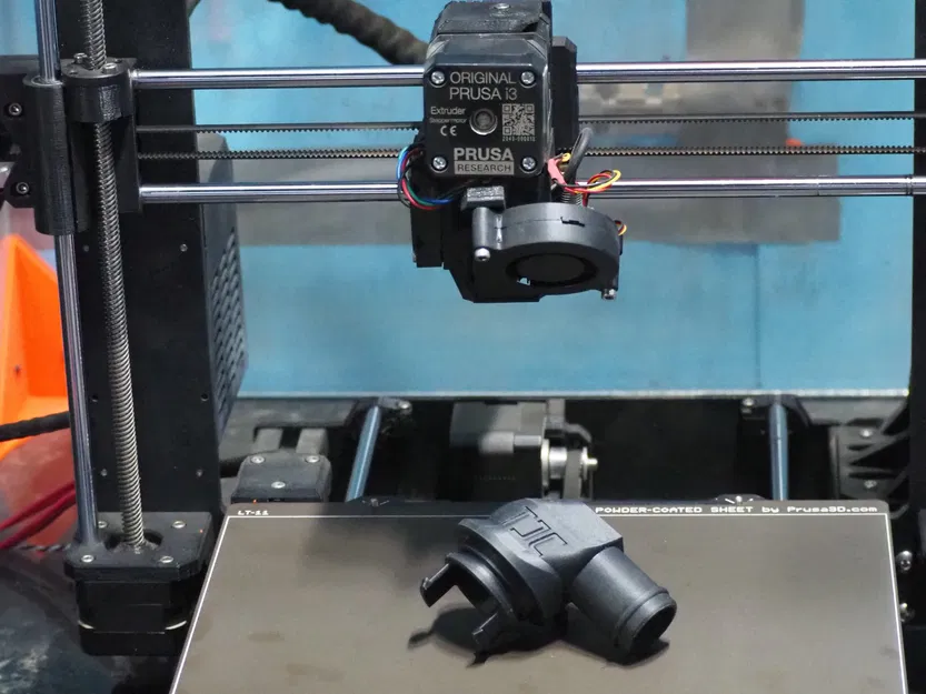 Bộ chuyển đổi ống thông hơi cho khối động cơ John Deere 824K - Image 8