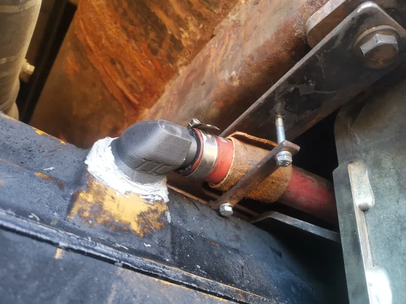 Bộ chuyển đổi ống thông hơi cho khối động cơ John Deere 824K - Image 9