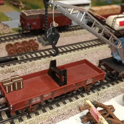 Giá đỡ cần trục 1:87 cho mô hình xây dựng