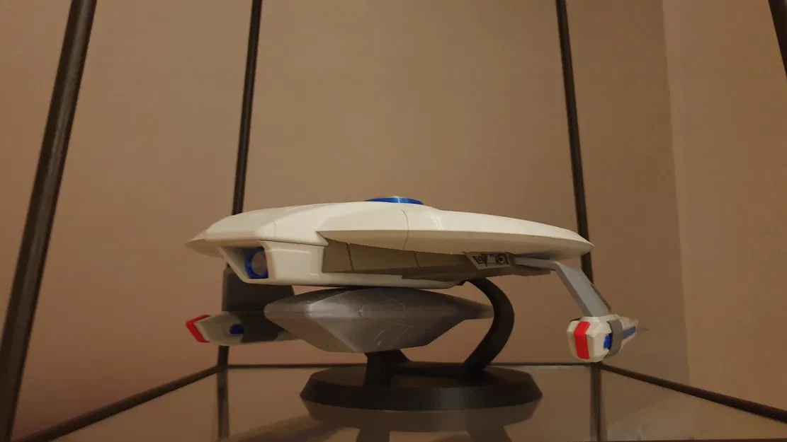 Mô hình tàu vũ trụ USS Curry - NCC-42254 từ Star Trek - Image 1