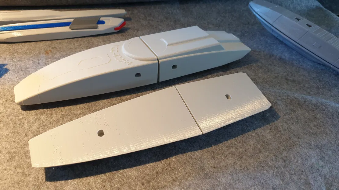 Mô hình tàu vũ trụ USS Curry - NCC-42254 từ Star Trek - Image 15