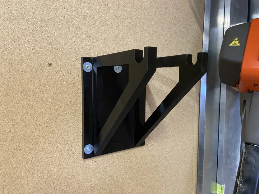 Giá đỡ treo tường cho máy cắt cỏ HUSQVARNA 553 RS - Image 1