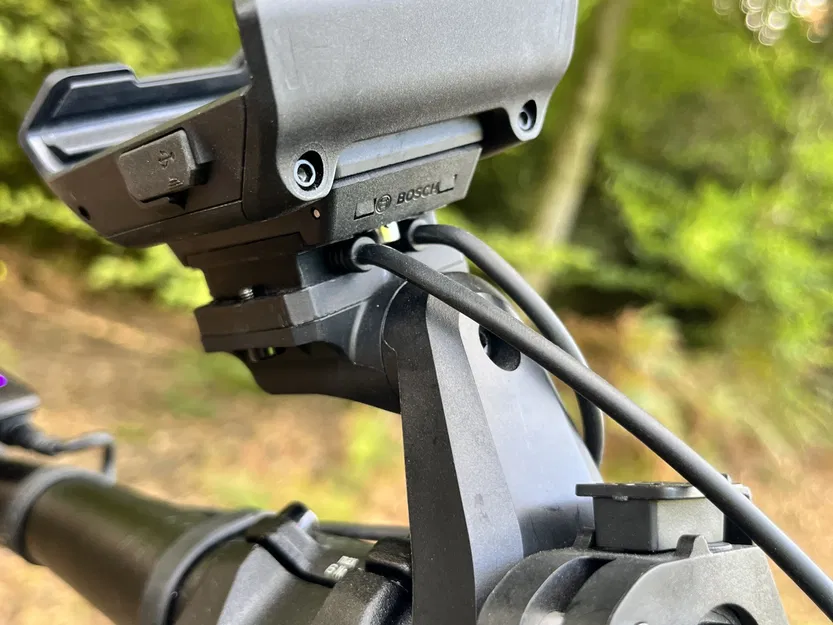 Bộ chuyển đổi Bosch Smart Grip cho điện thoại thông minh theo ch... - Image 1