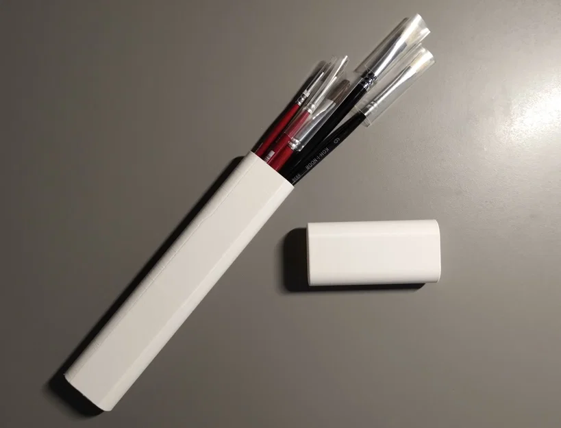 Hộp bảo vệ cọ vẽ đơn giản cho nghệ sĩ - Image 1