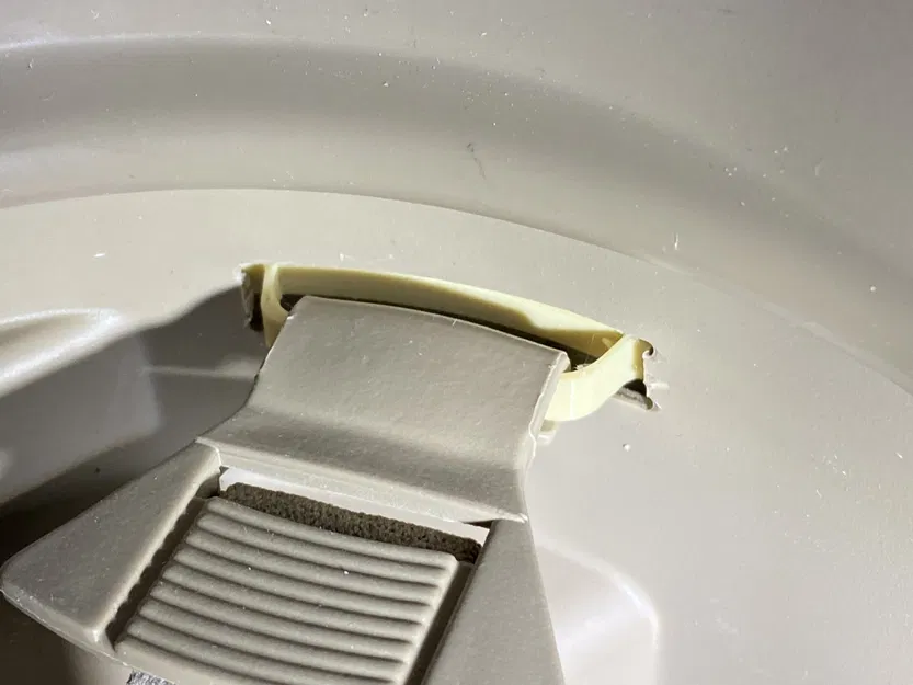 Giá đỡ dây đai bên trong cho vali Samsonite - Image 1