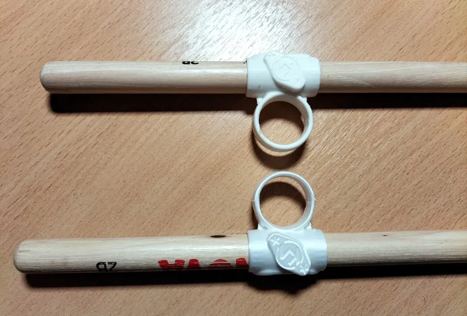 Kẹp điều khiển cho dùi trống với tay cầm chắc chắn - Image 1