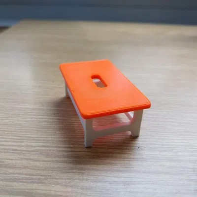 Ghế đẩu retro cho ngôi nhà búp bê