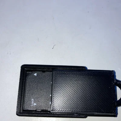 Giá đỡ thẻ SD và Micro SD dạng móc khóa tiện lợi
