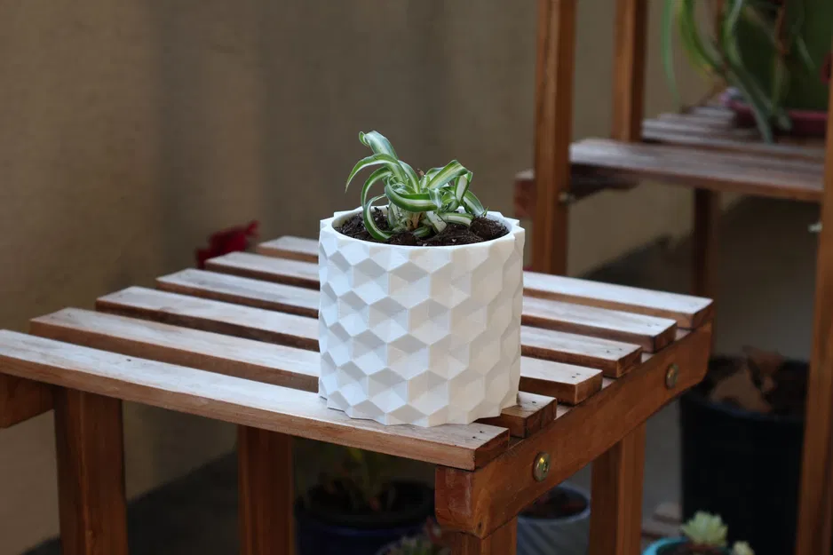 Chậu trồng cây hình lục giác ngược có lỗ thoát nước - Image 1