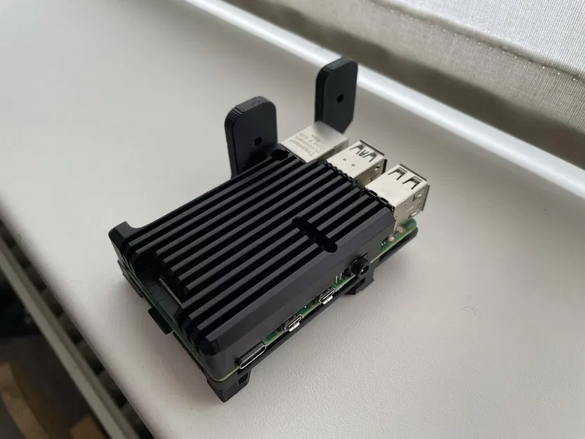 Giá đỡ cho case nhôm RPi4B của Geekworm - Image 5