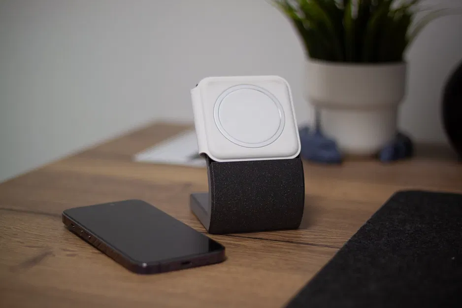 Giá đỡ MagSafe Duo cho iPhone và Apple Watch - Image 3