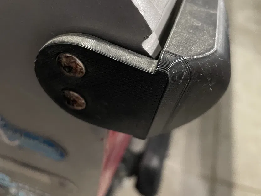 Nắp chắn bùn sau cho thuyền câu Crestliner - Image 1