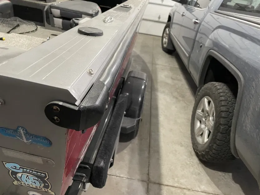 Nắp chắn bùn sau cho thuyền câu Crestliner - Image 10