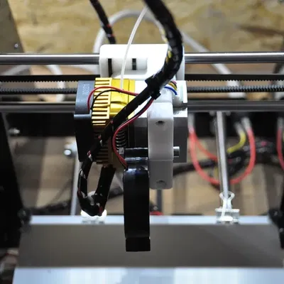 Giá đỡ X-Carriage cho máy in 3D Prusa i3 với ống dẫn quạt