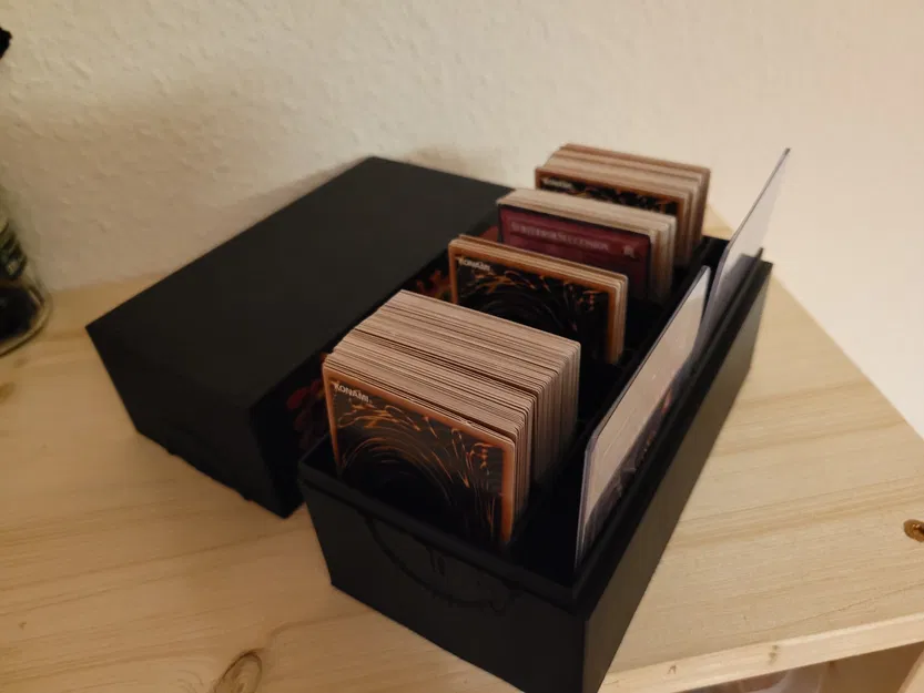 Hộp thẻ bài Yu-Gi-Oh! phong cách thời thượng - Image 3