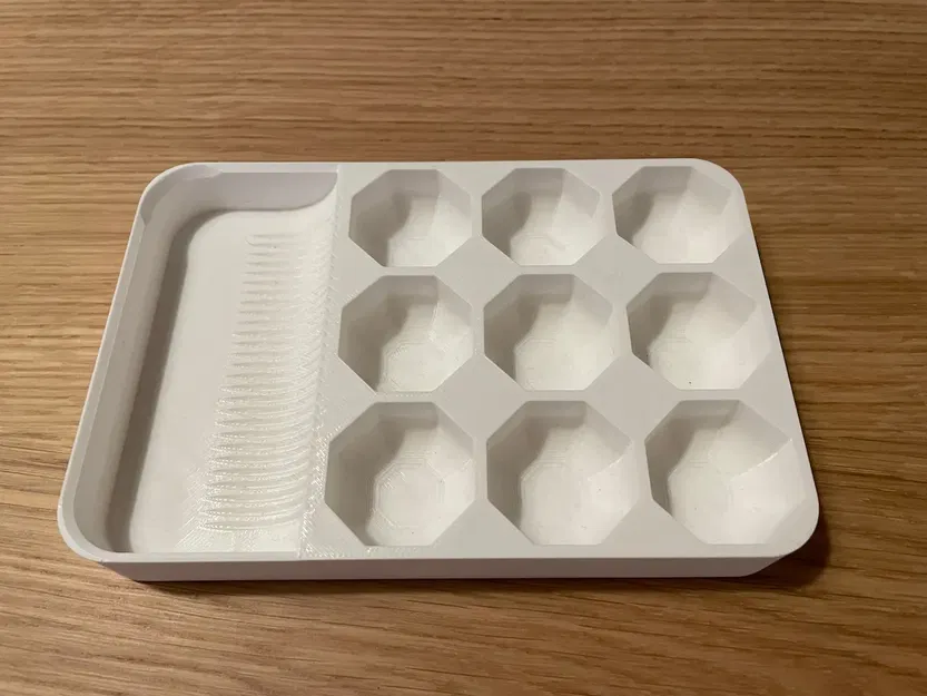 Khay trộn màu nhỏ cho sơn hobby với khu vực làm sạch cọ - Image 1