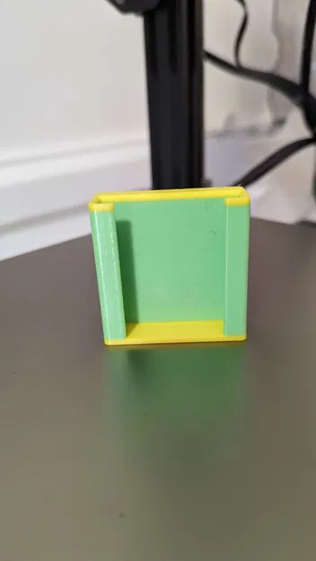 Giá đỡ từ tính Wyze v3 cho vivarium và các thiết bị khác - Image 1