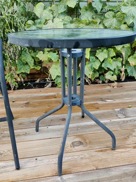 Giá đỡ chân cho bàn cafe nhỏ - Image 1