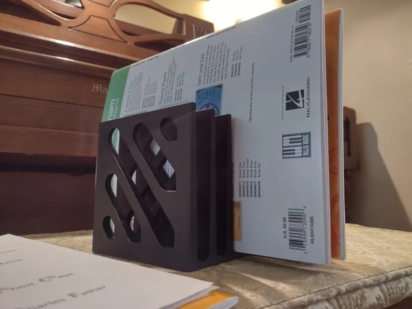 Giá đỡ sách và tài liệu cho bài học piano - Image 2