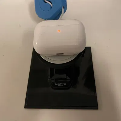 Giá đỡ MagSafe với chân đế GoPro tiện dụng