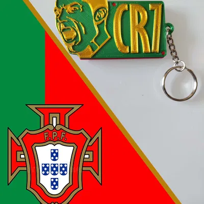 Móc khóa CR7 với động tác ăn mừng có thể tháo rời