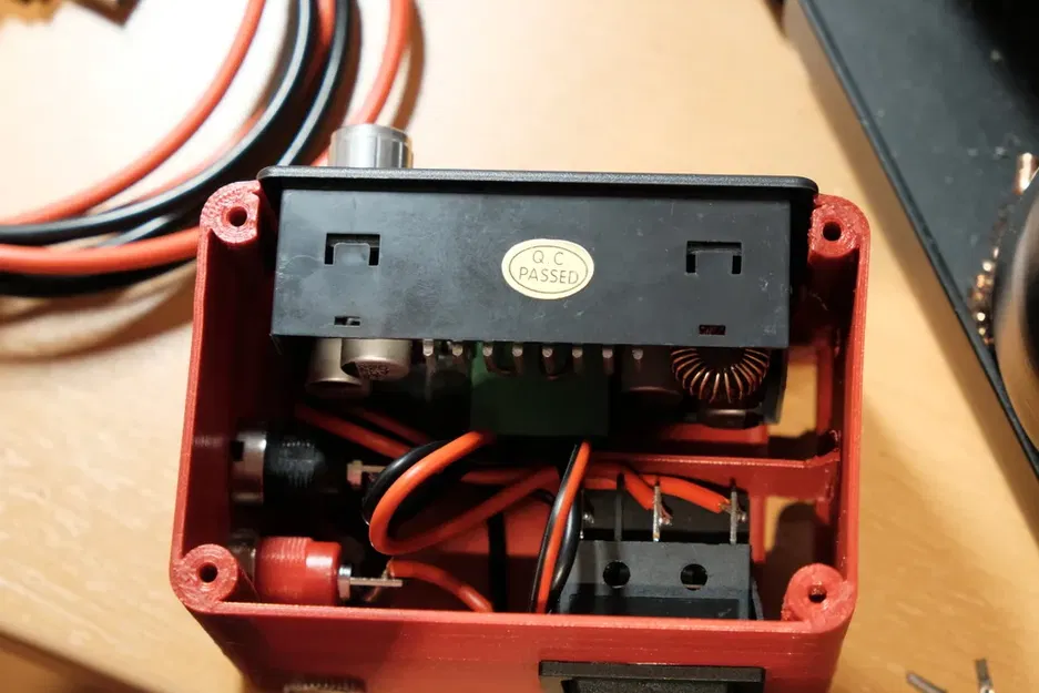 Nguồn cung cấp điện mini cho bàn thí nghiệm (DPS3003) sử dụng ... - Image 2