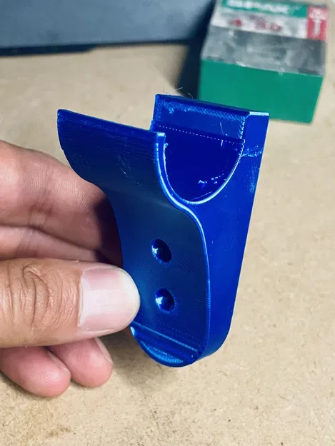 Giá đỡ tường cho xẻng tuyết - Image 1