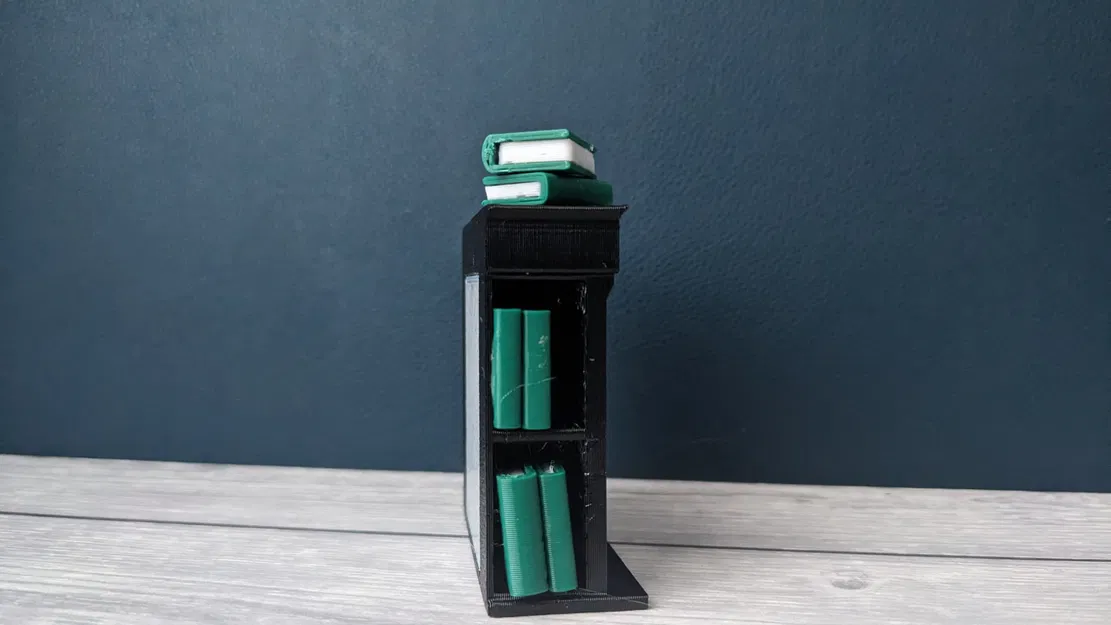 Lò sưởi giả nhỏ với kệ sách bốn tầng - Image 3