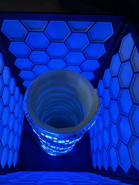 Đèn bàn hình lục giác với đèn LED tùy chỉnh - Image 2