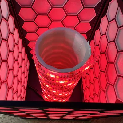 Đèn bàn hình lục giác với đèn LED tùy chỉnh