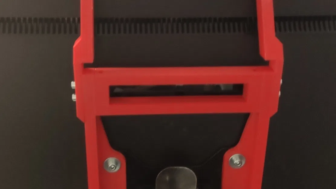 Gắn màn hình di động 14" lên giá Vesa 100 cho màn hình khác - Image 1