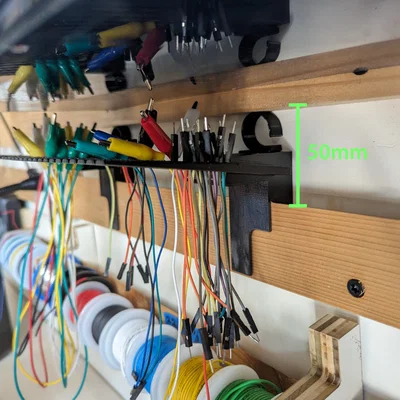 Giá đỡ quản lý dây di động cho bảng Skadis