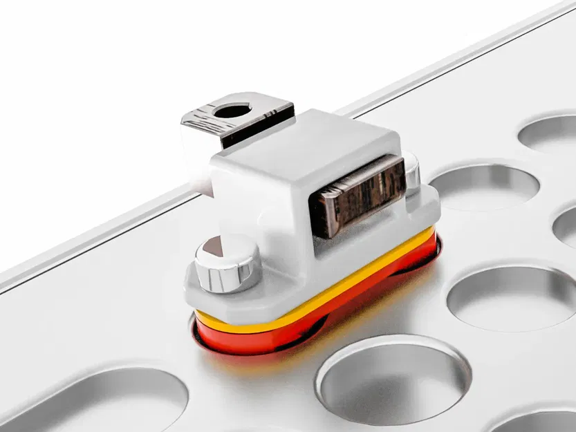 Giá treo thùng máy tính Qube 500 dưới bàn (mẫu thử) - Image 2