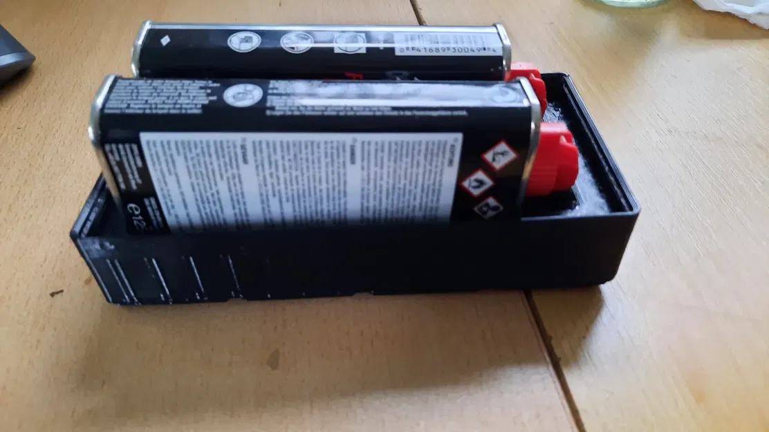 Giá đỡ chứa 2 bình chất lỏng Zippo trong hệ thống Gridfinity - Image 1