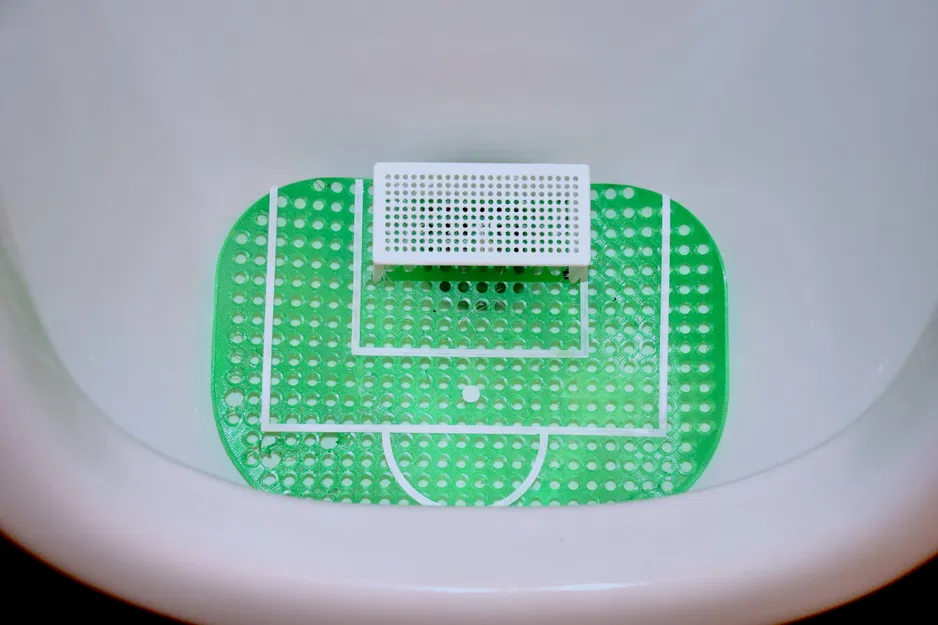 Bóng đá cho bồn tiểu - Image 3