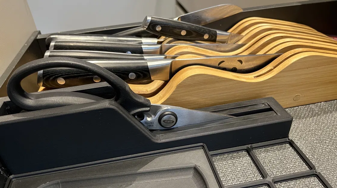 Giá đỡ Gridfinity 6x1 cho kéo bếp và thảo mộc Oxo - Image 1