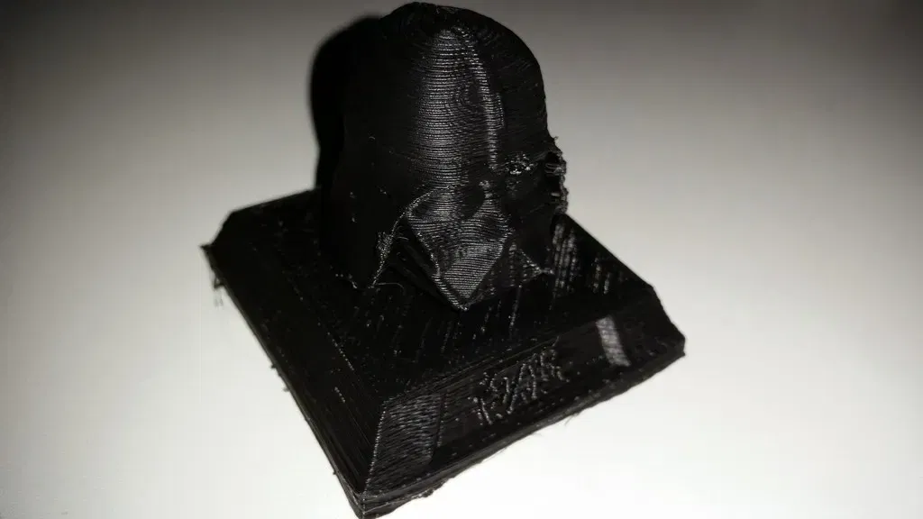 Nhân vật Darth Vader với đế đứng in một khối - Image 3