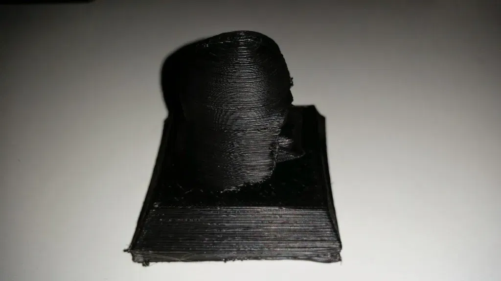 Nhân vật Darth Vader với đế đứng in một khối - Image 5