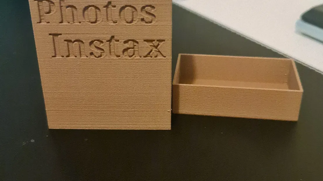 Hộp ảnh Instax Mini với thiết kế phẳng và tổ chức gọn gàng - Image 3