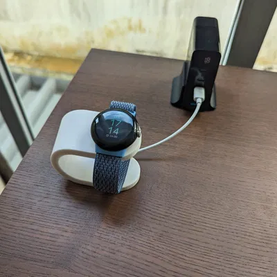 Trạm sạc cho đồng hồ Pixel