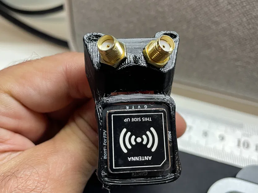 Giá đỡ GPS và 2 kết nối SMA cho Mark5 GEPRC - Image 1