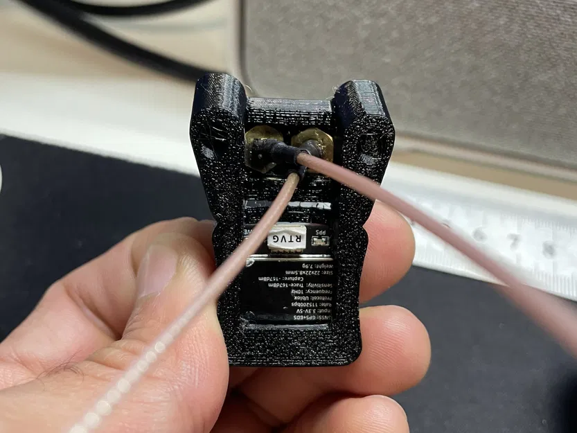 Giá đỡ GPS và 2 kết nối SMA cho Mark5 GEPRC - Image 2